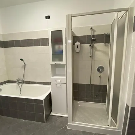 Silvy Apartment *